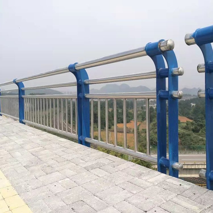 河道護欄